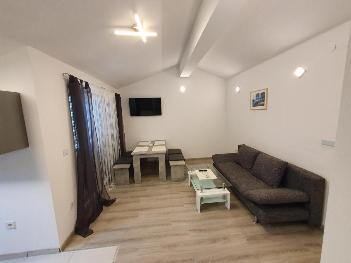 Apartments Villa M&M 2 Bibinje Ngoại thất bức ảnh