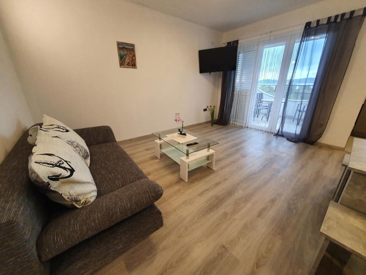 Apartments Villa M&M 2 Bibinje Ngoại thất bức ảnh